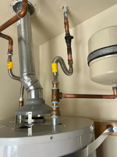 Water heater installation and plumbing repair in Selah